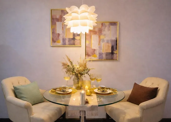 Comfy Staycation Makati And Pool Access Apartamento Manila